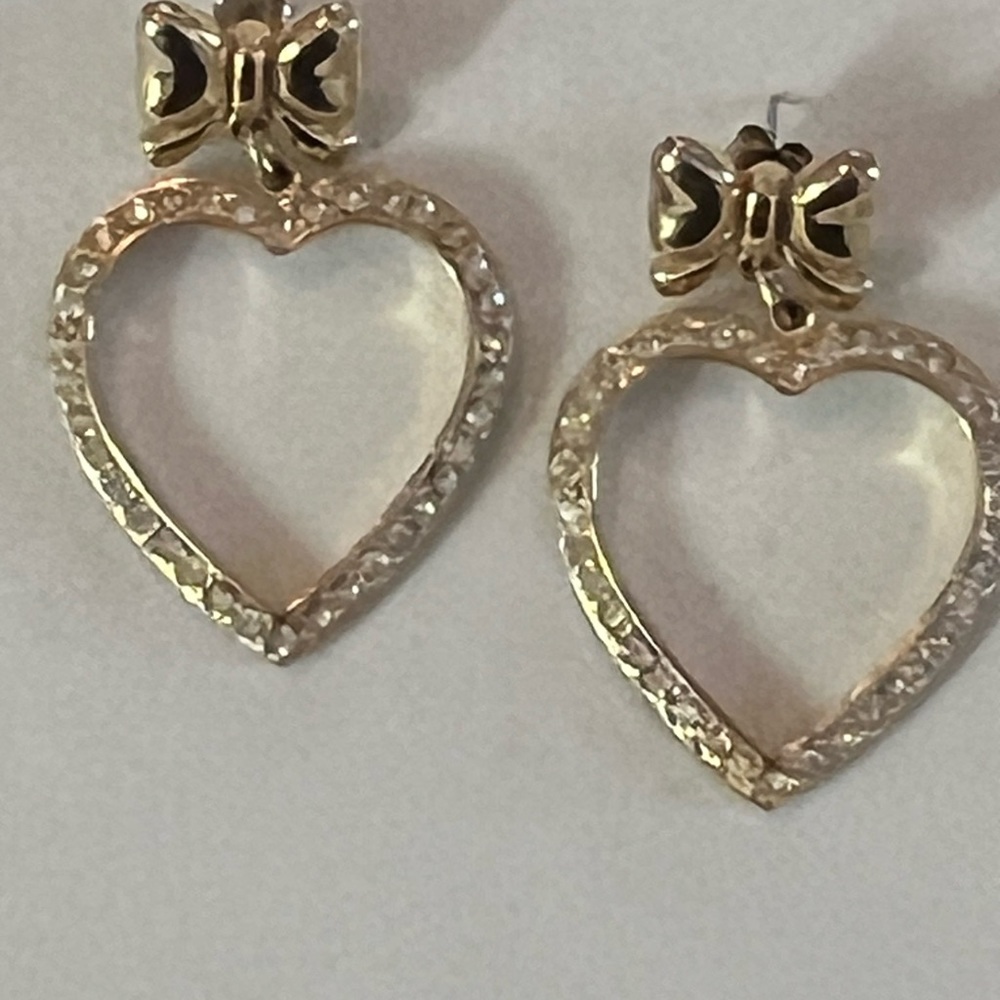 High end, women's costume jewelry